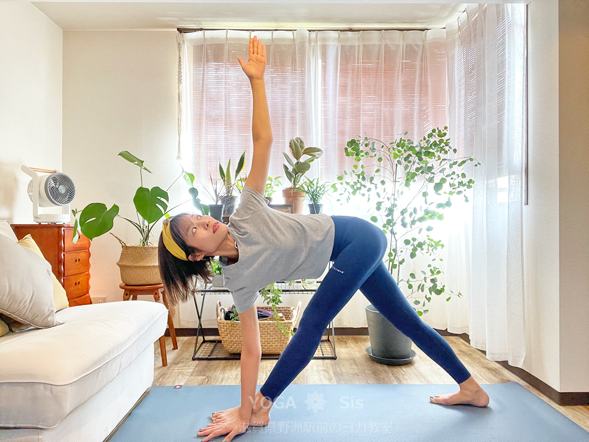 ねじった三角のポーズを深める